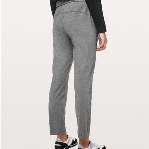 lululemon on the fly pant  *luxtreme